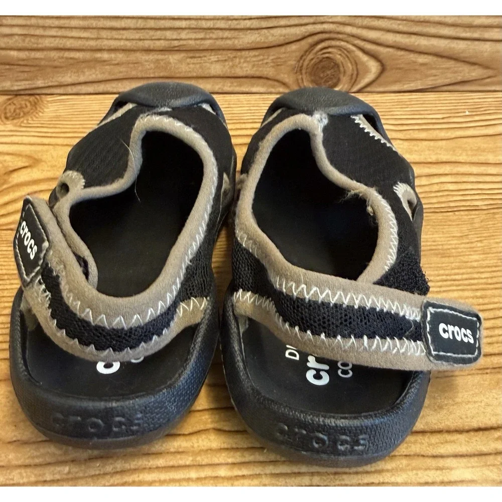 Boys Crocs Swiftwater Sandals Closed Toe Slide On Black Water‎ Shoes Childs 11